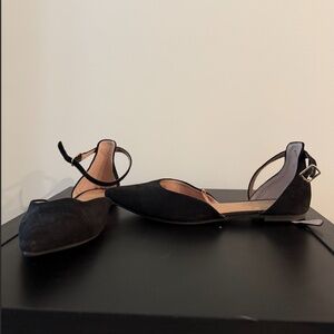 Black Ballet Flats